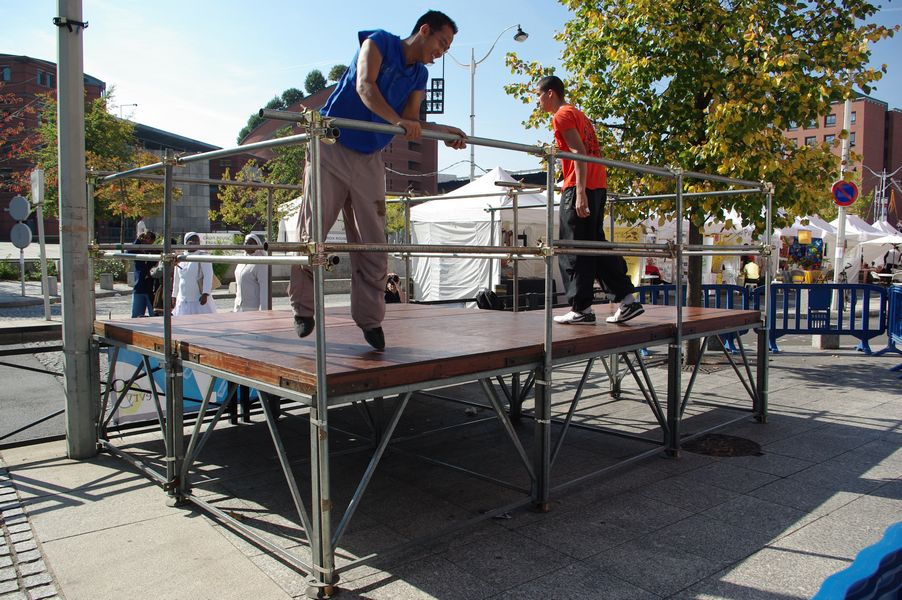 8e fete des associations Evry 2008 -147.jpg